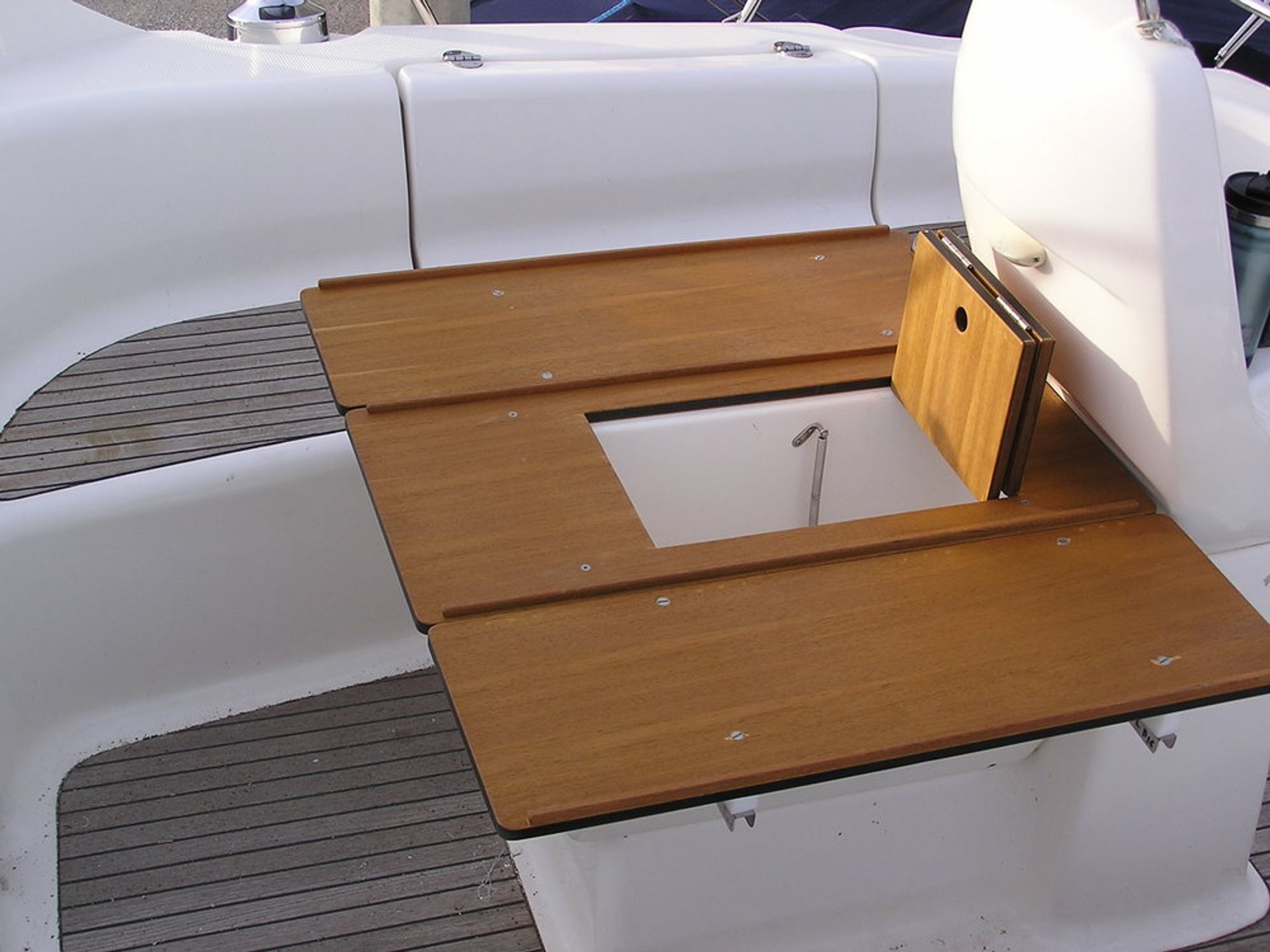 nausys-1217035-845172-n.jpg