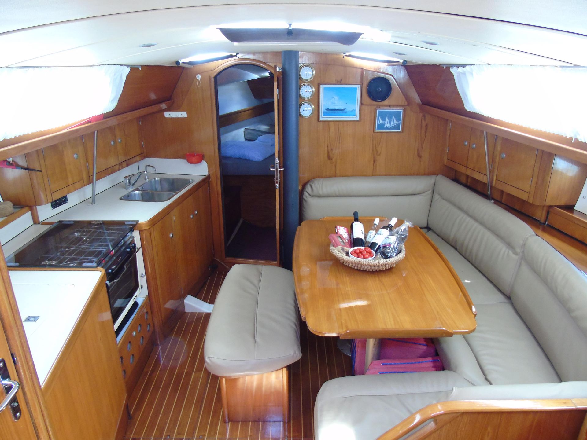 nausys-1217036-845172-p.JPG
