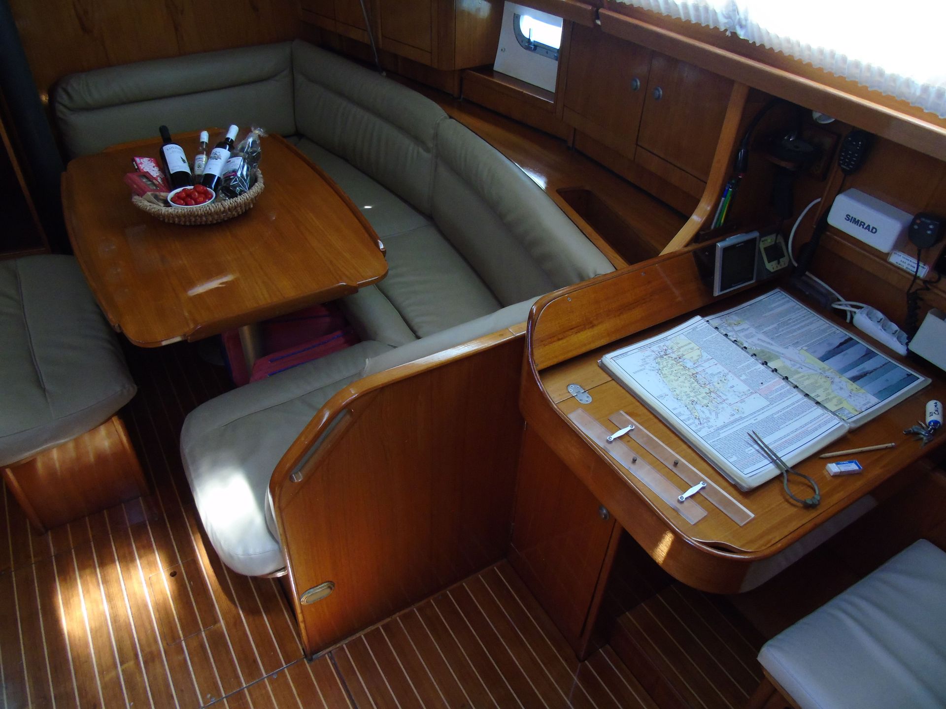 nausys-1217036-845172-p1.JPG