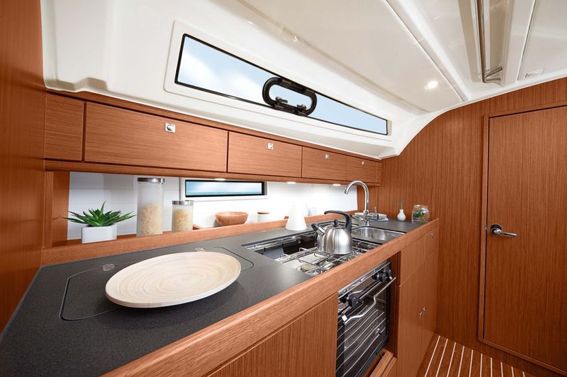 Bavaria Yachtbau CRUISER 41 Ziggy Stardust