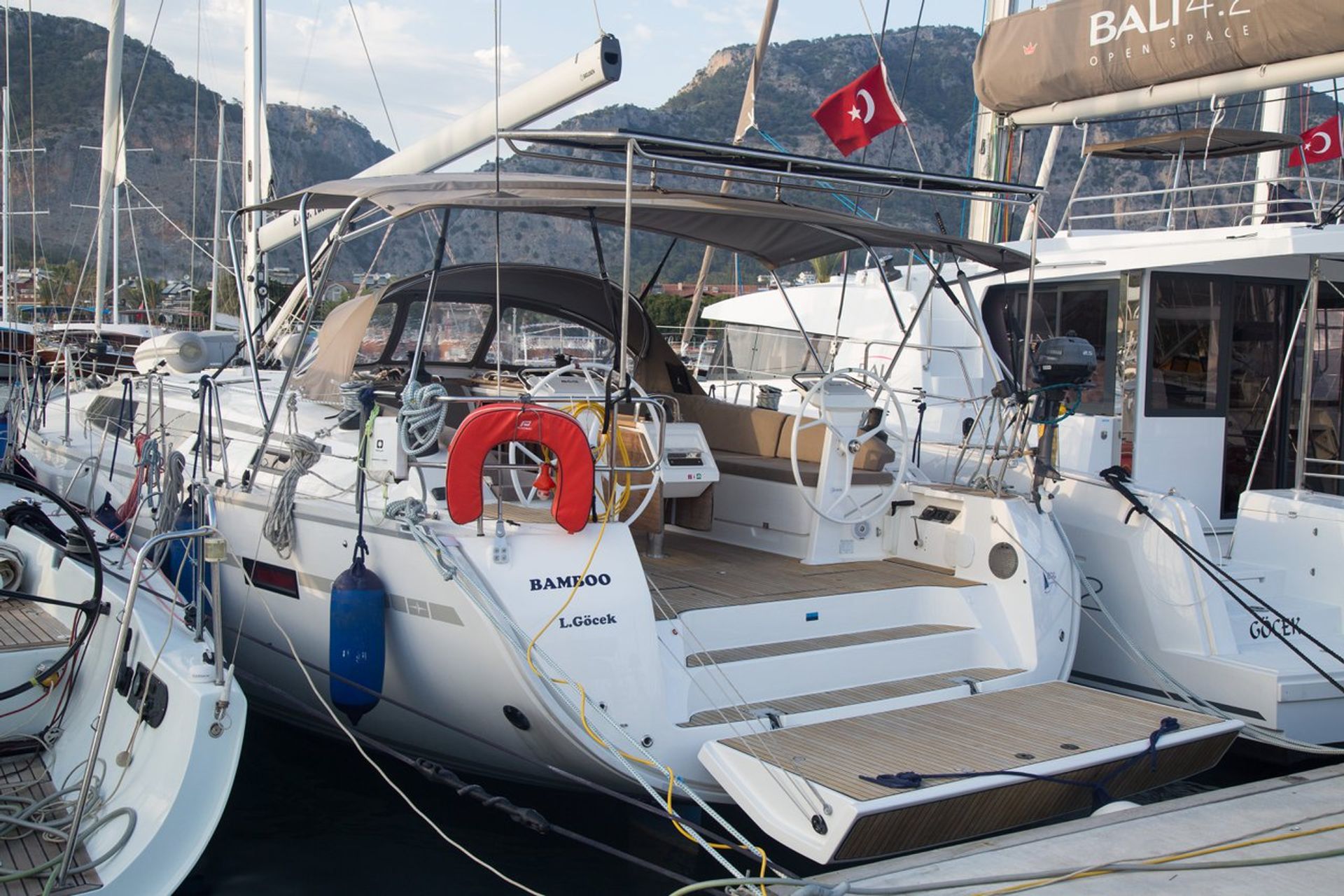 nausys-12522753-482225-main.jpg
