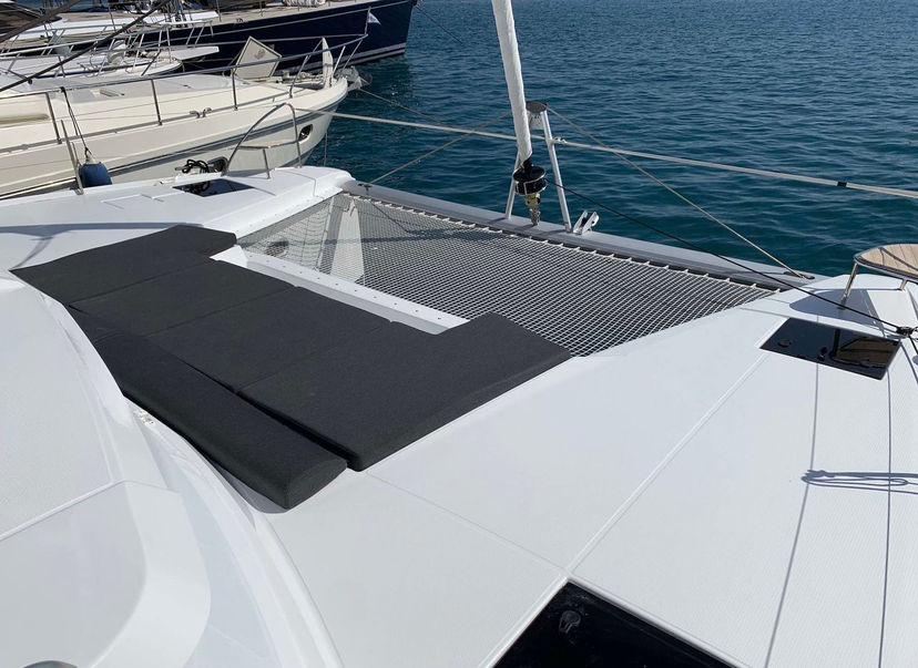 Fountaine Pajot 45 Lazuli