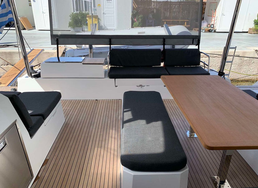 Fountaine Pajot 45 Lazuli