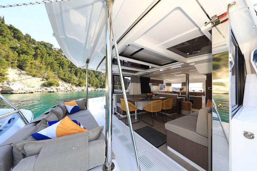 Catana 4.2 Clair de Lune