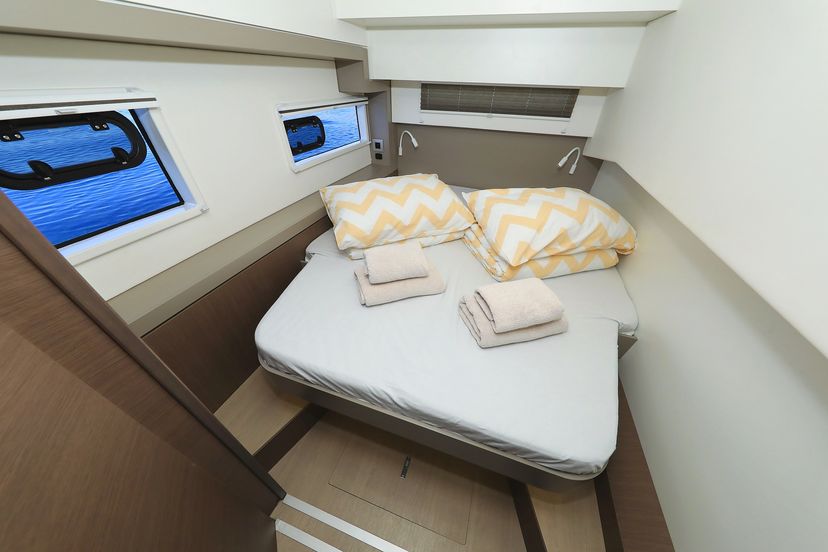 Catana 4.2 Clair de Lune