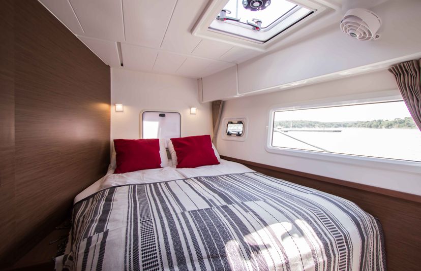 Lagoon 42 Ice Cat