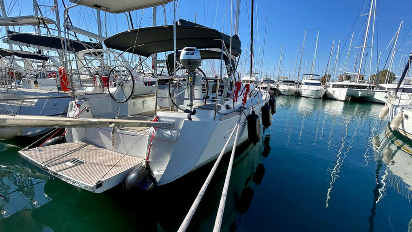 Jeanneau 47 Luna Rossa