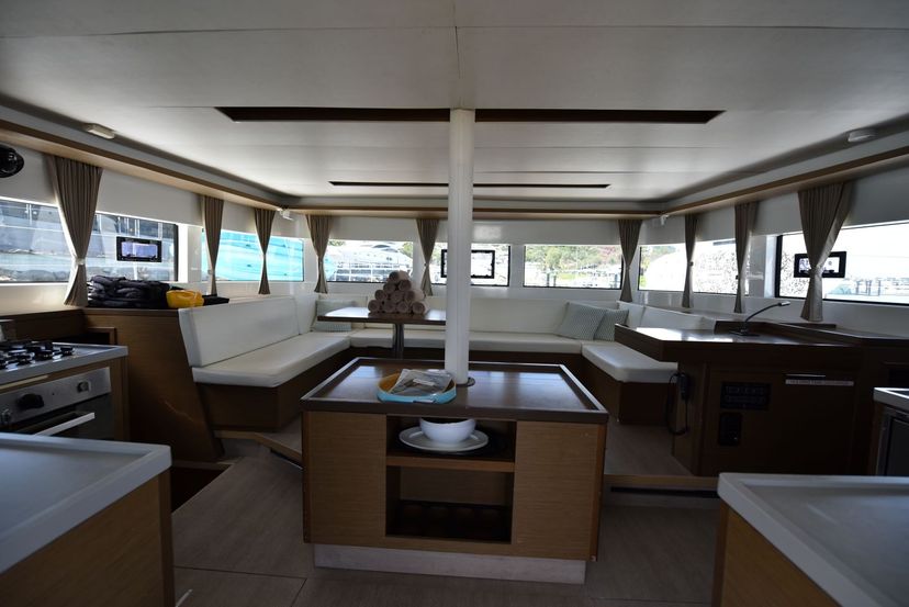 Leopard Catamarans 46 SEADUCTION