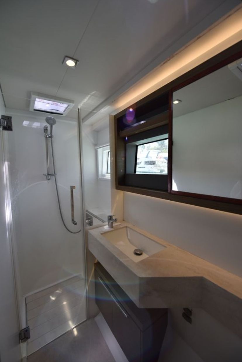 Leopard Catamarans 46 SEADUCTION
