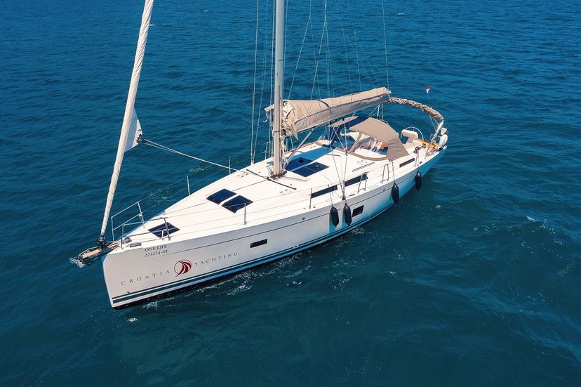Hanse Yachts 45 One Life