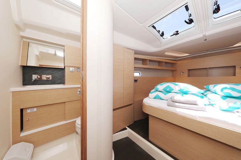 Hanse Yachts 45 One Life