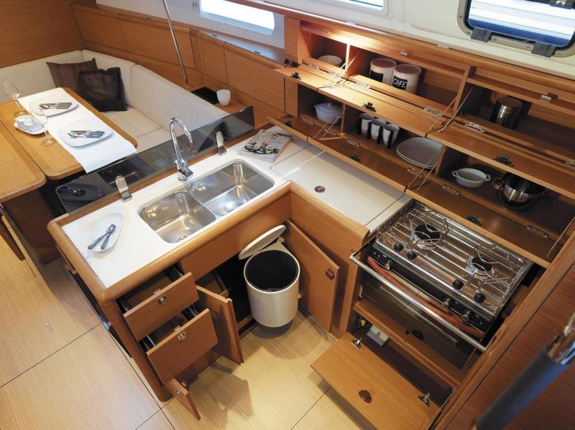 Jeanneau 38 Carelli