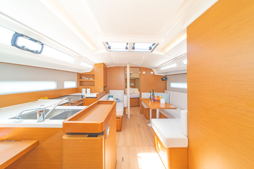 Jeanneau 410 Sea Whisper
