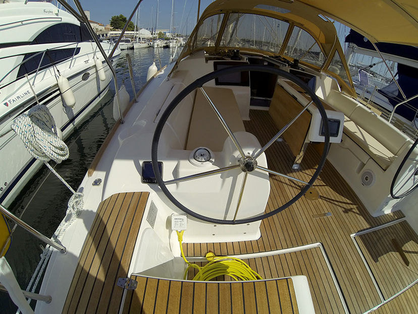 Dufour Yachts 38 Major Tom