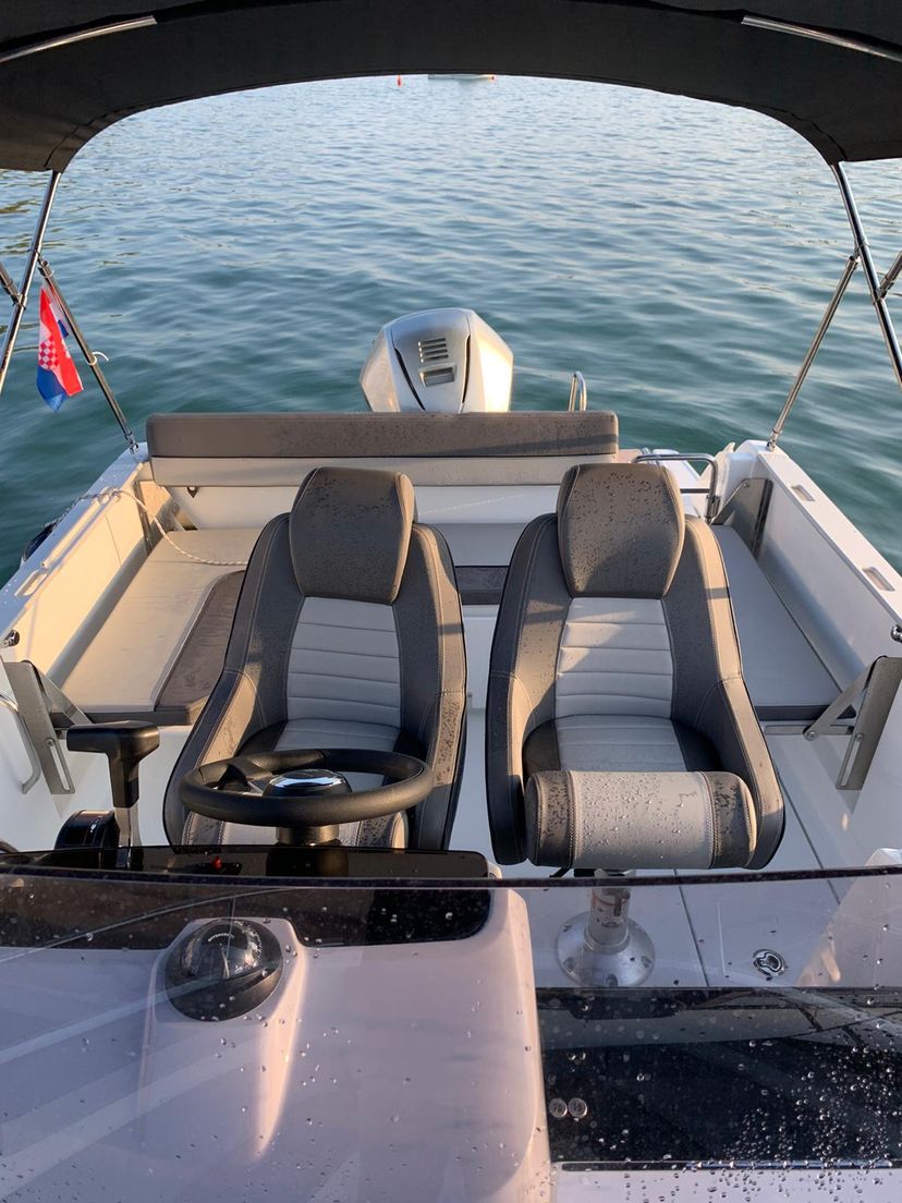 Jeanneau AMARA Jeanneau Cap Camarat 6.5 CC