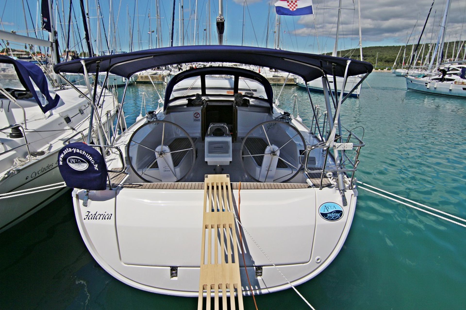 nausys-1291076-482145-n.jpg