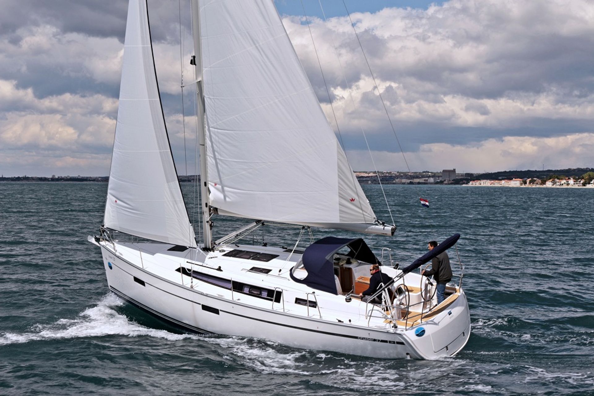 nausys-1291109-482145-main.JPG