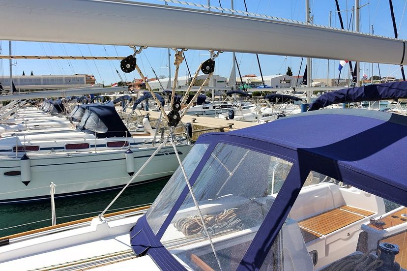 Dufour Yachts 38 Louise