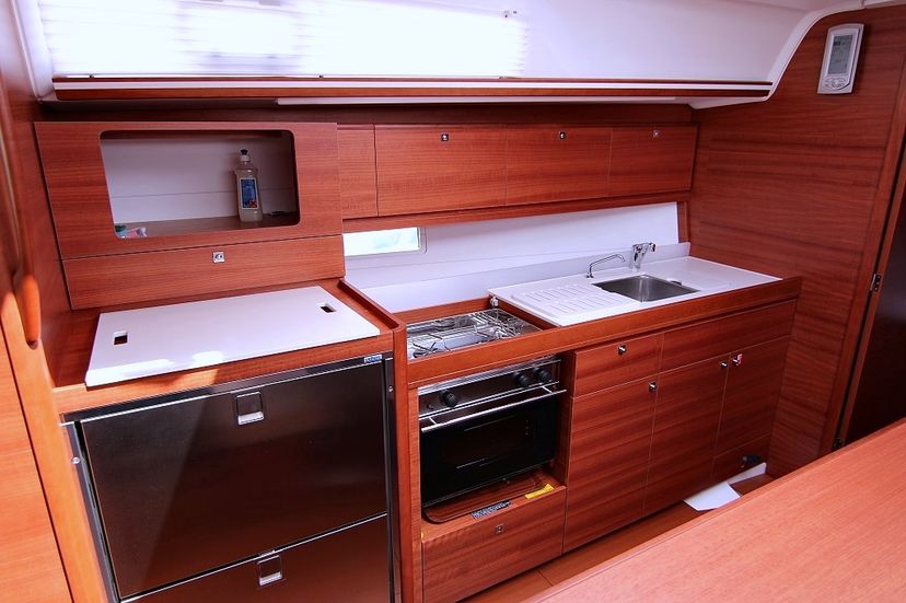 Dufour Yachts 38 Louise