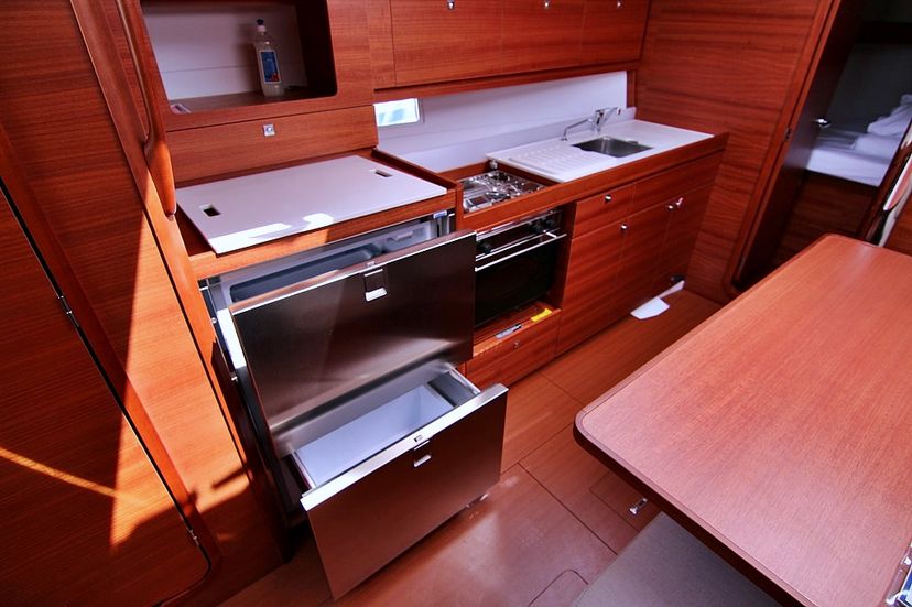 Dufour Yachts 38 Louise