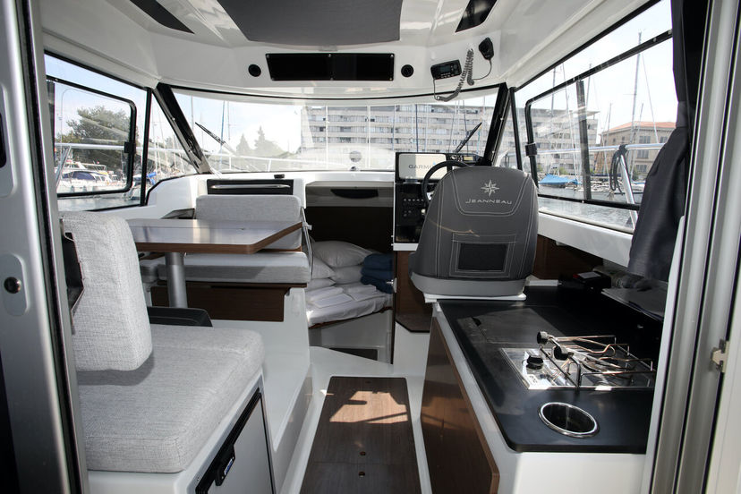 Jeanneau MERRY FISHER 795 Wave