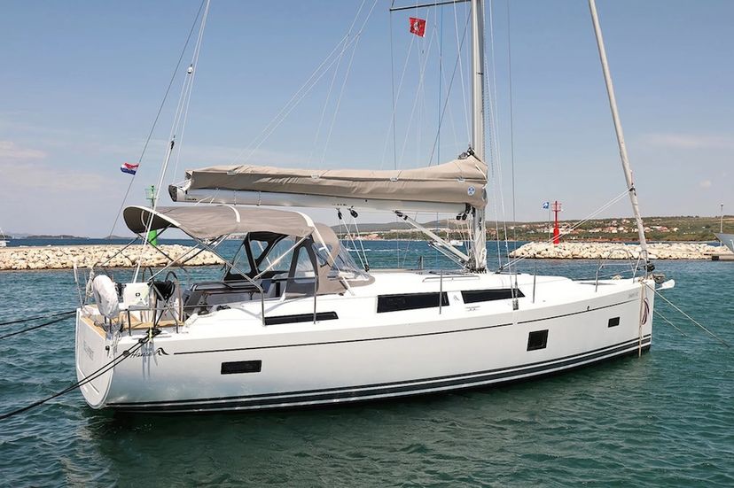 Hanse Yachts 38 Chablis