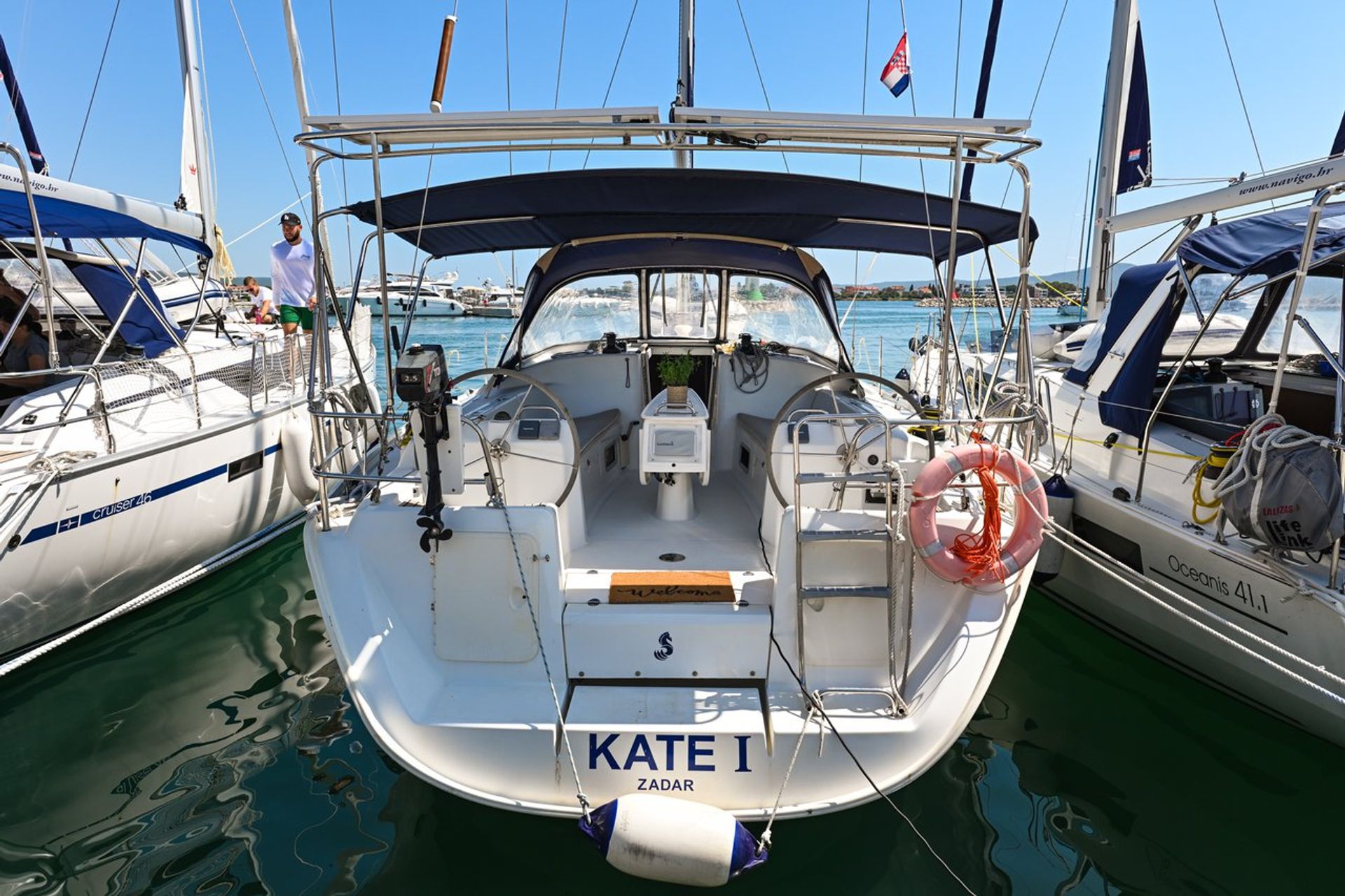 nausys-1295185-1294496-main.jpg
