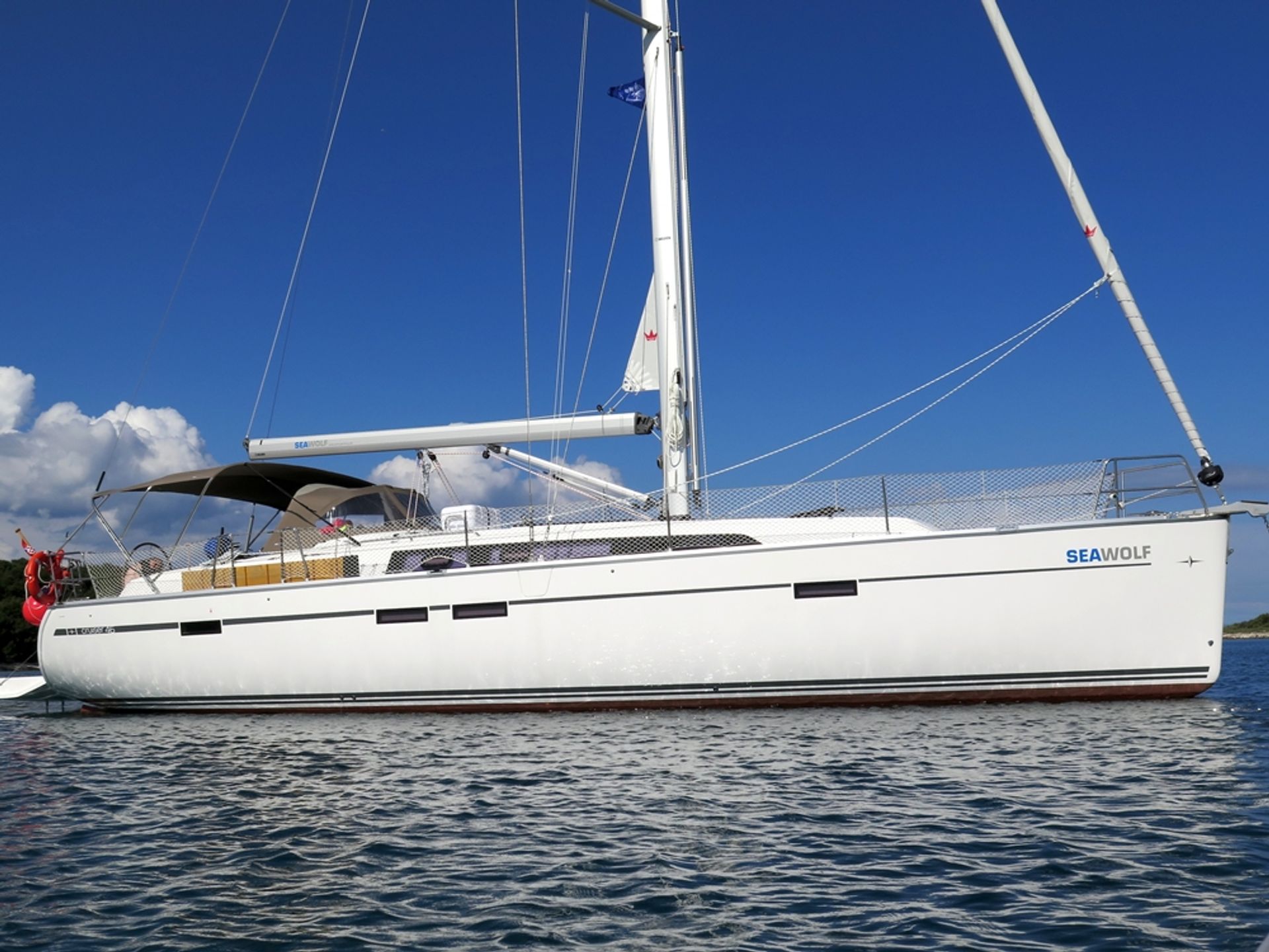 nausys-1295265-1294927-main.JPG