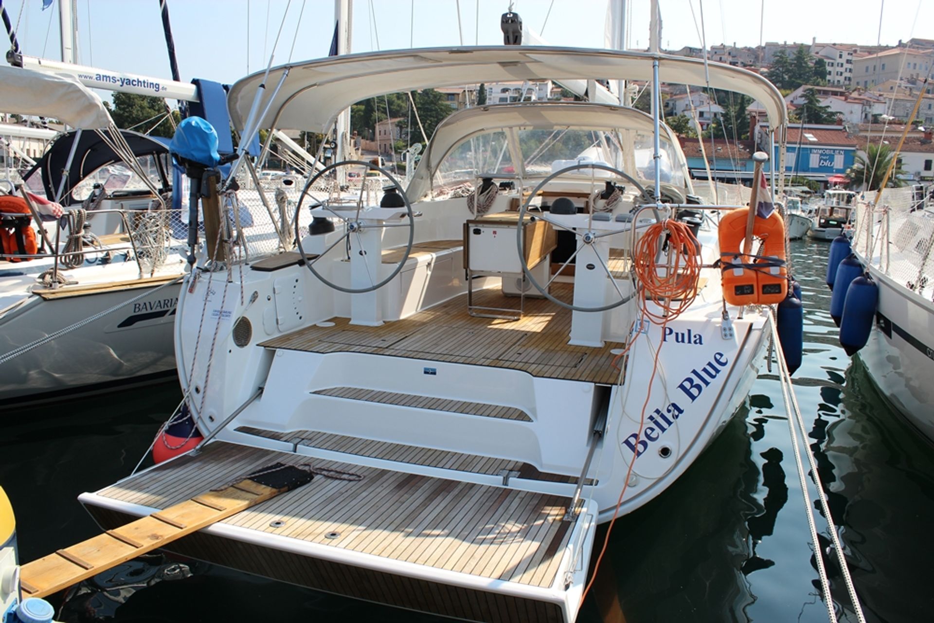 nausys-1295601-1294927-main.JPG
