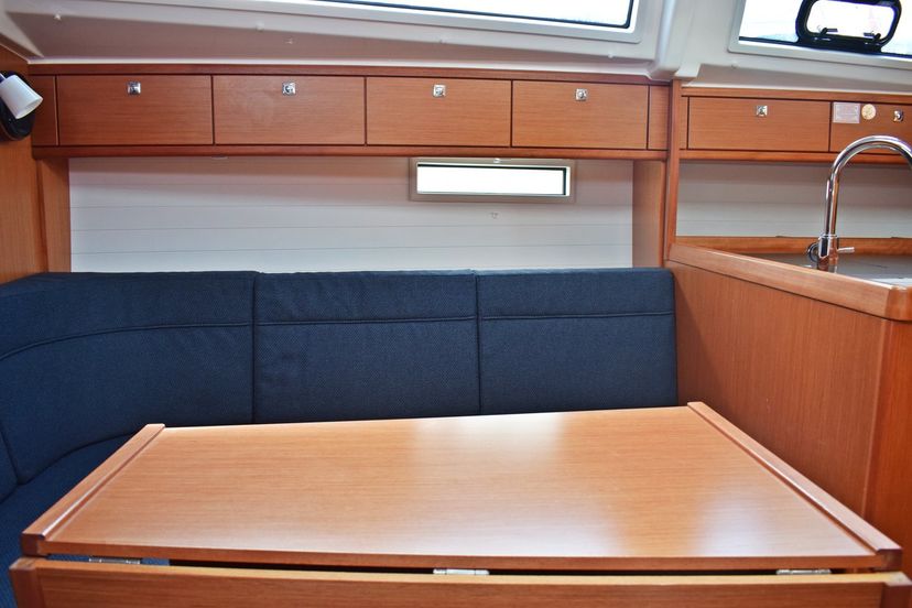 Bavaria Yachtbau 37 Zaklopatica