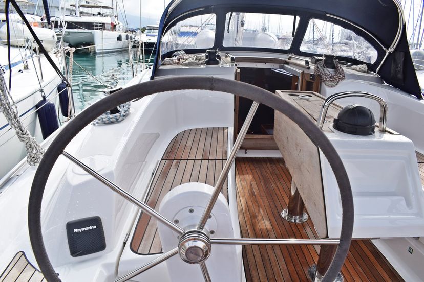 Bavaria Yachtbau 34 Studena