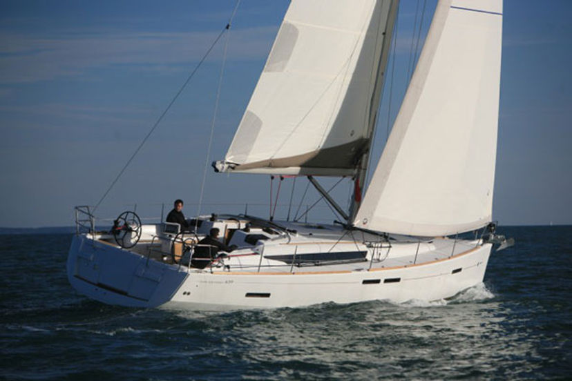 Jeanneau 43 Marina I