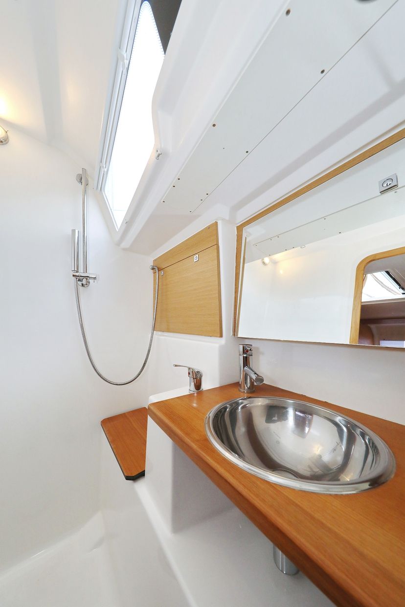 Dufour Yachts 41 Black Pearl
