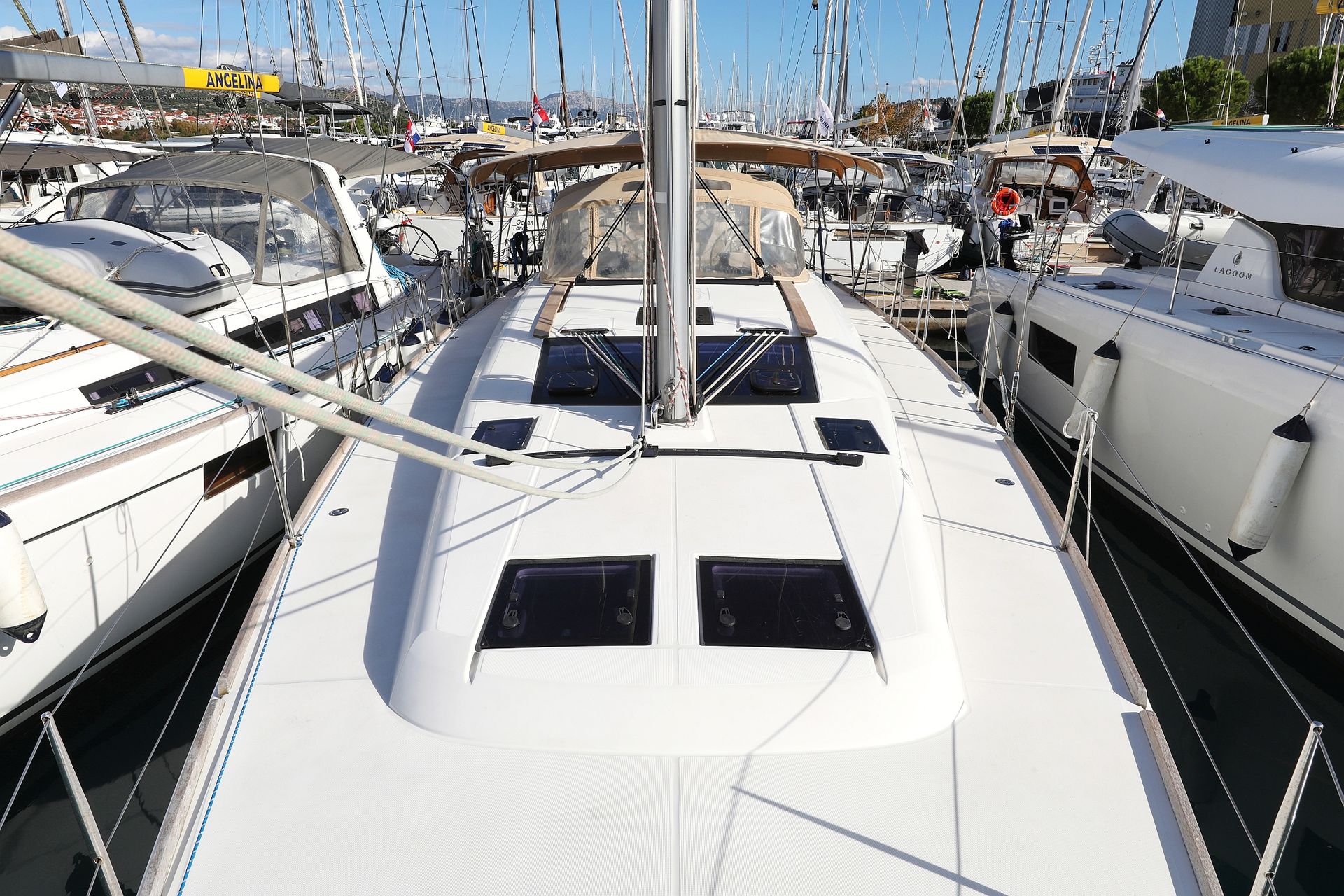 nausys-1324308-126227-n8.jpg