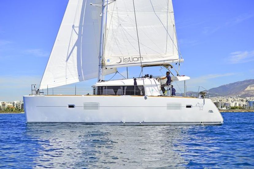 Lagoon 40 Callisto