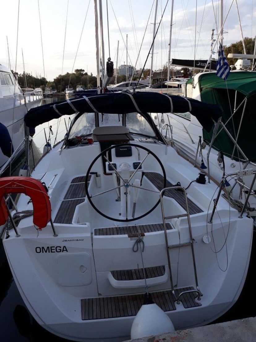 Jeanneau 33 Omega
