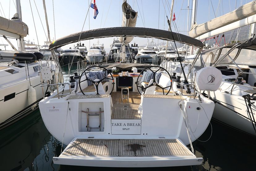 Hanse Yachts 41 take a break