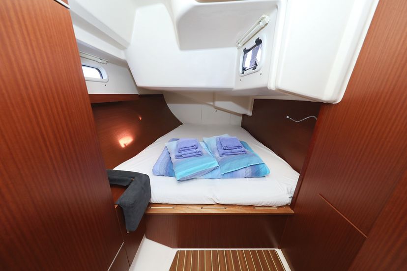Hanse Yachts 41 take a break