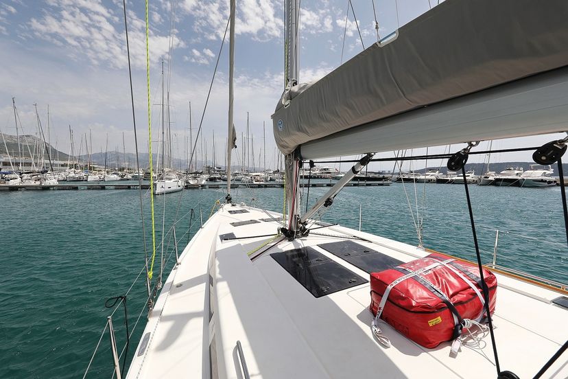 Hanse Yachts 45 Purple Rain