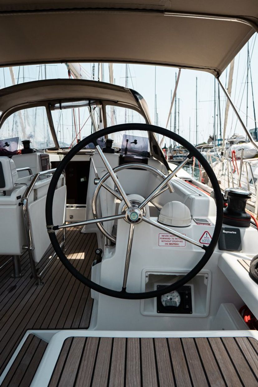 Jeanneau 41 Izzi