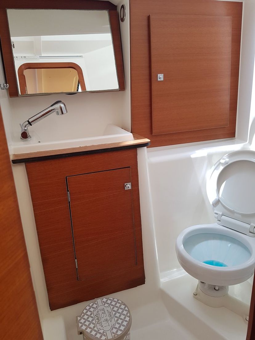 Dufour Yachts 38 Sun 382