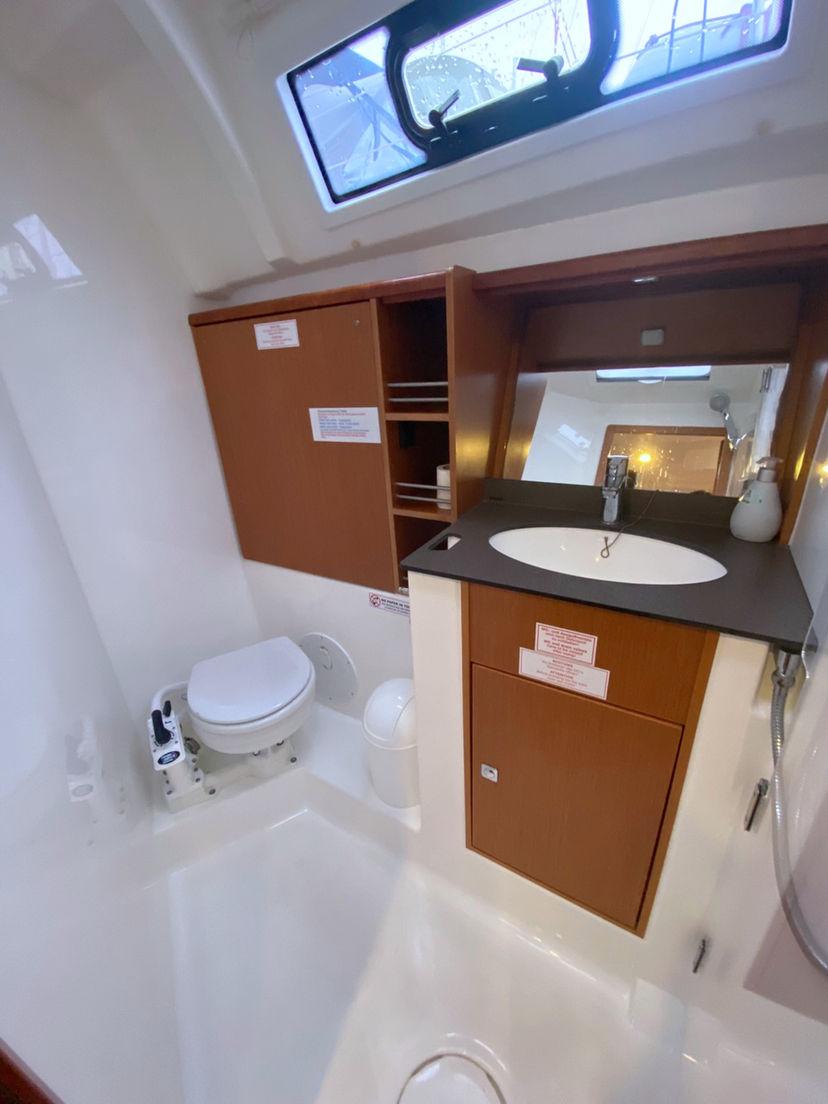 Bavaria Yachtbau CRUISER 41 Raven