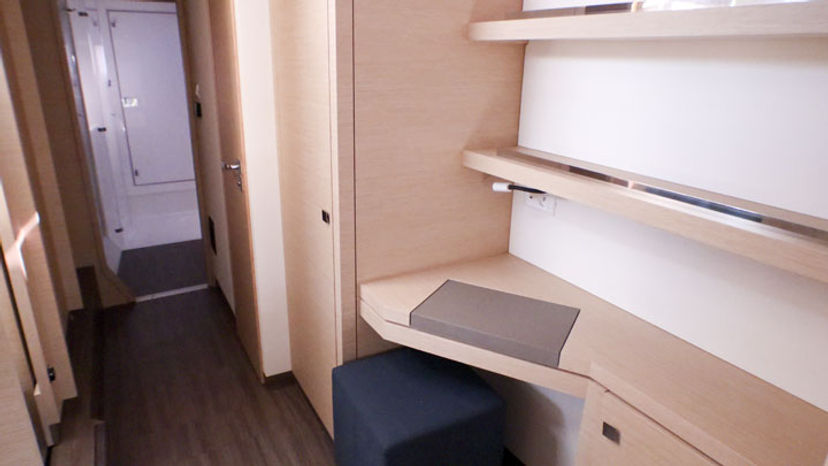 Fountaine Pajot 40 Leon