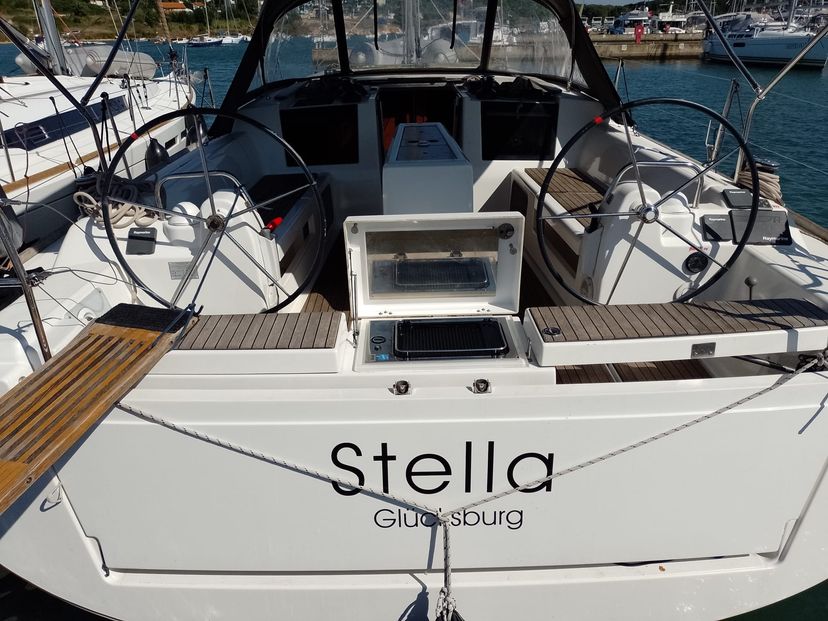 Dufour Yachts 41 Stella
