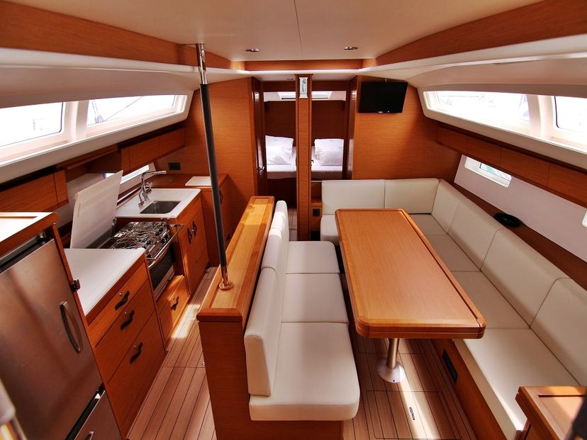 Jeanneau 54 Mystic Dreams