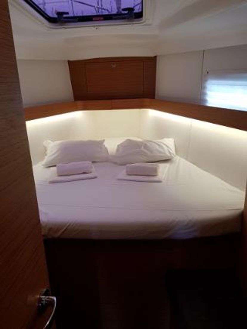 Elan 45 Lasta