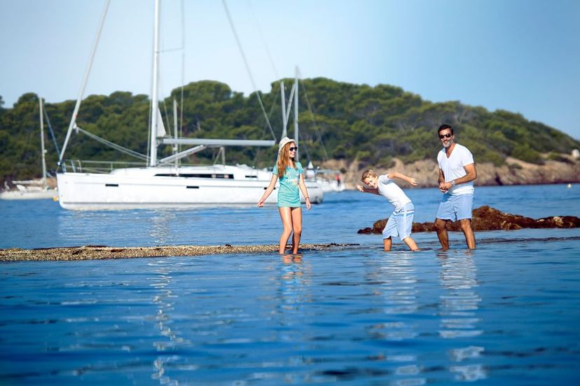 Bavaria Yachtbau CRUISER 41 Marea