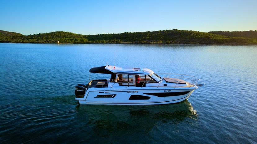 Jeanneau MERRY FISHER 1095 CarGO