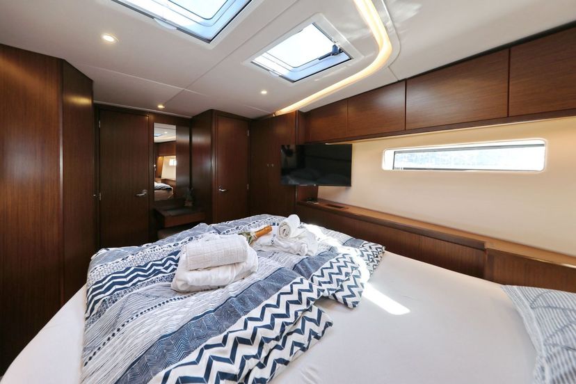 Bavaria Yachtbau 57 BE Luxe