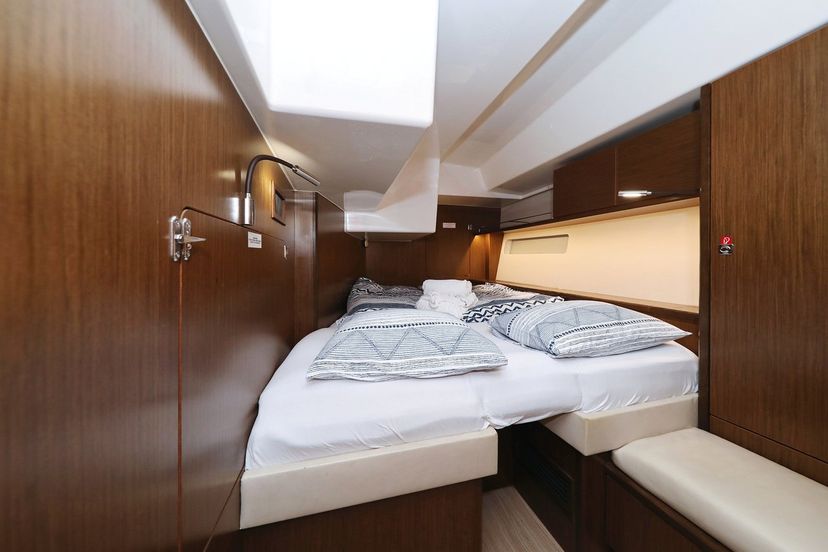 Bavaria Yachtbau 57 BE Luxe